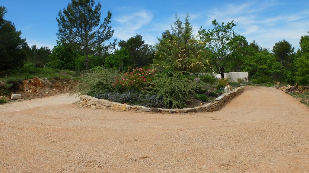 Les Hauts Des Materonnes Tourves Exteriér fotografie